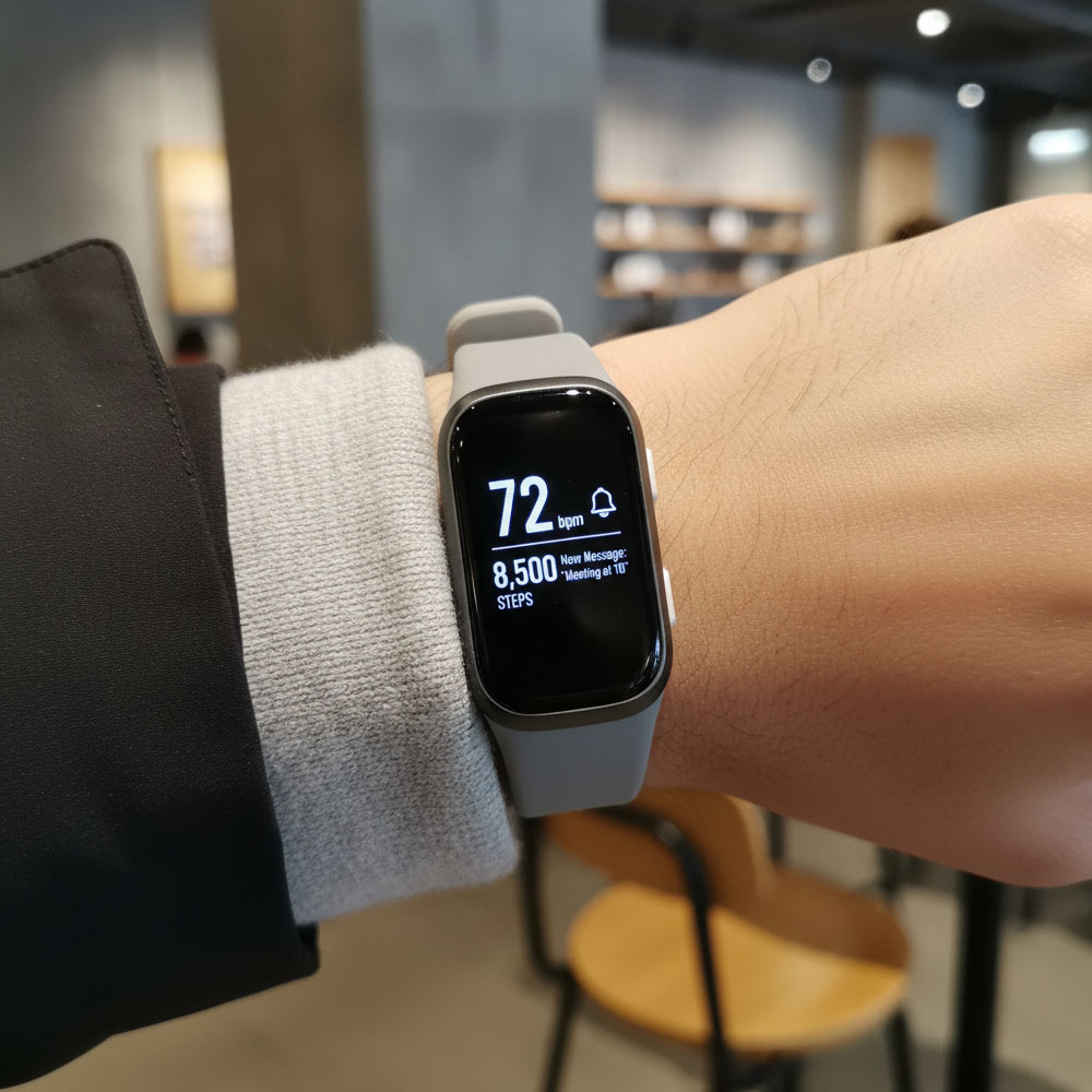 Activity Band – wearable fitness tracker for steps, heart rate, and sleep monitoring